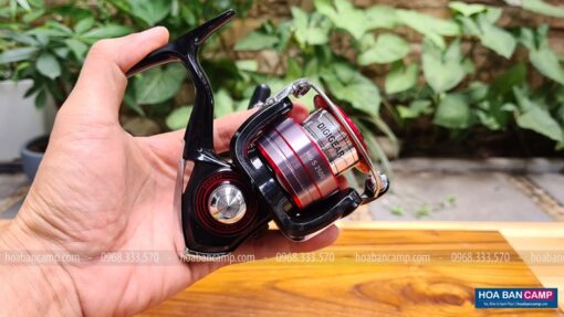 Máy Câu Dọc Daiwa MG S