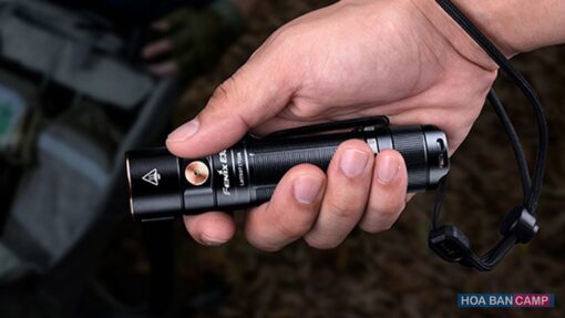 Den Pin Fenix E35 V3 3000 Lumens 02