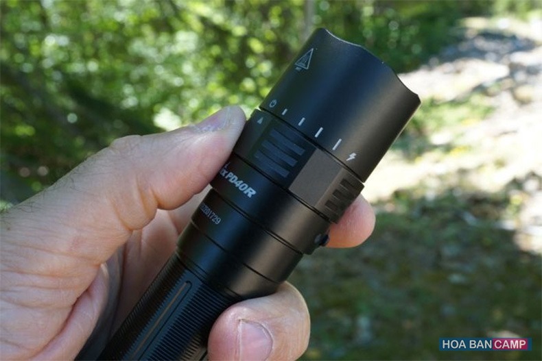 Đèn Pin Fenix PD40R V2 3000 Lumens