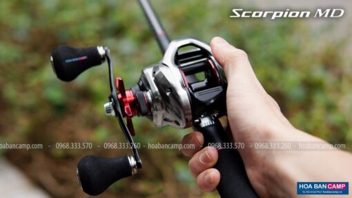 Shimano 21 Scorpion MD 300