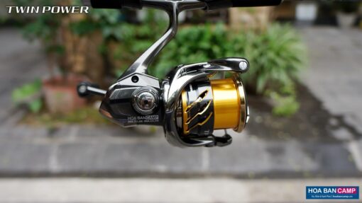 May cau doc Shimano Twin Power 2020