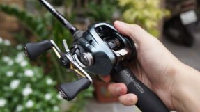 May Cau Ngang Shimano Aldebaran BFS