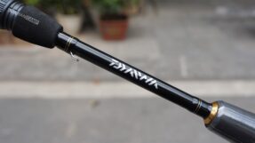 Can Daiwa Crossfire X ULG 2 khuc