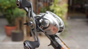 May cau ngang Daiwa AIRD 80 2025